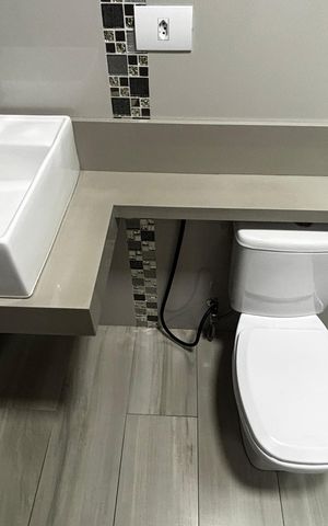 Casa para alugar com 158m², 2 quartos e 2 vagas Casa para alugar com 158m², 2 quartos e 2 vagasBanheiro