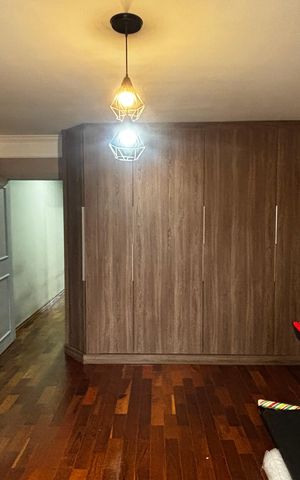 Casa para alugar com 158m², 2 quartos e 2 vagas Casa para alugar com 158m², 2 quartos e 2 vagasQuarto 1