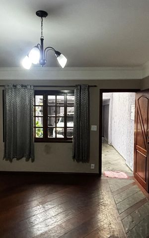 Casa para alugar com 158m², 2 quartos e 2 vagas Casa para alugar com 158m², 2 quartos e 2 vagasSala
