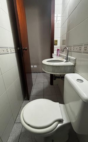Casa para alugar com 158m², 2 quartos e 2 vagas Casa para alugar com 158m², 2 quartos e 2 vagasLavabo