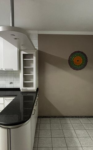 Casa para alugar com 158m², 2 quartos e 2 vagas Casa para alugar com 158m², 2 quartos e 2 vagasCozinha