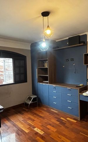 Casa para alugar com 158m², 2 quartos e 2 vagas Casa para alugar com 158m², 2 quartos e 2 vagasQuarto 1