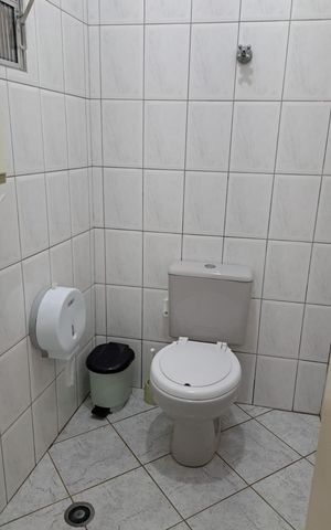 Casa à venda com 112m², 3 quartos e 1 vaga Casa à venda com 112m², 3 quartos e 1 vagaBanheiro