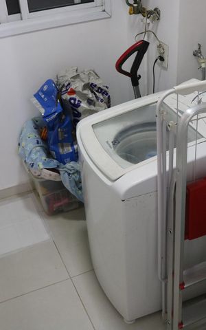 Apartamento à venda com 68m², 3 quartos e 1 vagaÁrea de Serviço