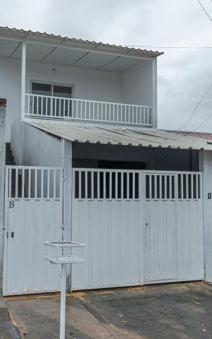 Casa à venda com 85m², 2 quartos e sem vaga Casa à venda com 85m², 2 quartos e sem vagaFachada