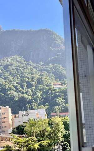 Apartamento à venda com 86m², 3 quartos e 1 vaga Apartamento à venda com 86m², 3 quartos e 1 vagaVista