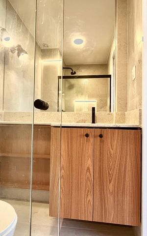 Apartamento à venda com 86m², 3 quartos e 1 vaga Apartamento à venda com 86m², 3 quartos e 1 vagaBanheiro social