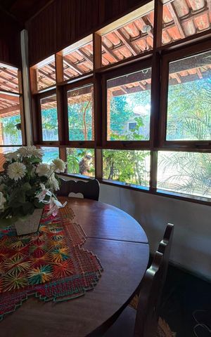 Casa à venda com 2500m², 4 quartos e 8 vagas Casa à venda com 2500m², 4 quartos e 8 vagasSala