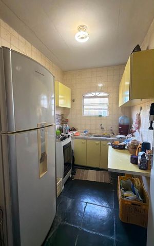 Casa à venda com 2500m², 4 quartos e 8 vagas Casa à venda com 2500m², 4 quartos e 8 vagasCozinha