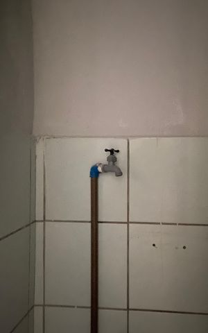 Casa para alugar com 50m², 1 quarto e sem vaga Casa para alugar com 50m², 1 quarto e sem vagaBanheiro