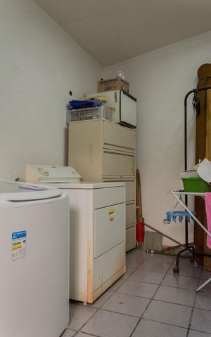 Casa para alugar com 216m², 2 quartos e 2 vagas Casa para alugar com 216m², 2 quartos e 2 vagasÁrea de Serviço