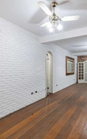 Casa para alugar com 277m², 4 quartos e 3 vagas Casa para alugar com 277m², 4 quartos e 3 vagasÁrea externa
