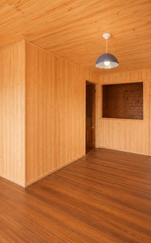 Casa para alugar com 120m², 3 quartos e 4 vagas Casa para alugar com 120m², 3 quartos e 4 vagasSala