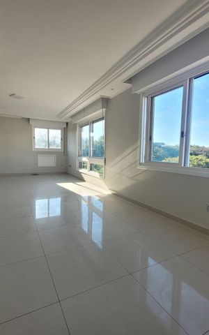 Apartamento para alugar com 376m², 3 quartos e 1 vaga