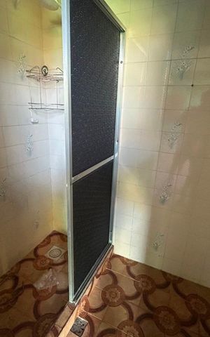 Casa para alugar com 200m², 3 quartos e 6 vagas Casa para alugar com 200m², 3 quartos e 6 vagasBanheiro