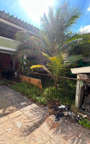 Casa para alugar com 200m², 3 quartos e 6 vagas Casa para alugar com 200m², 3 quartos e 6 vagasÁrea externa
