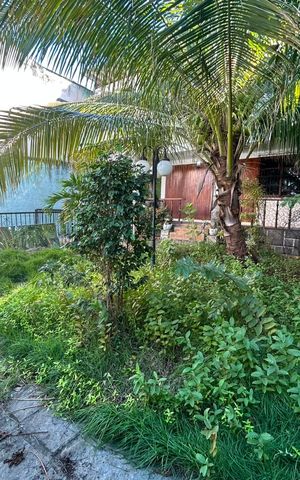Casa para alugar com 200m², 3 quartos e 6 vagas Casa para alugar com 200m², 3 quartos e 6 vagasÁrea externa