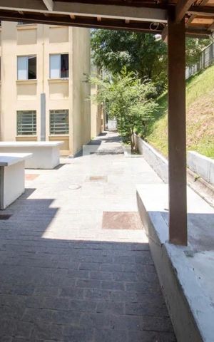 Apartamento à venda com 51m², 2 quartos e 1 vaga Apartamento à venda com 51m², 2 quartos e 1 vagaFachada e portaria