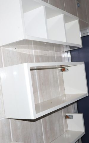 Casa à venda com 68m², 2 quartos e 2 vagasBanheiro andar superior
