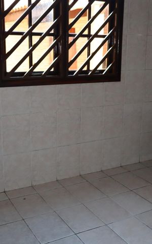 Casa à venda com 68m², 2 quartos e 2 vagasCozinha