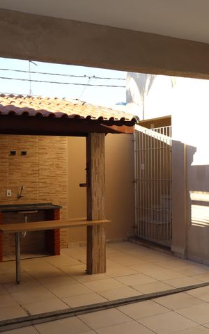 Casa à venda com 68m², 2 quartos e 2 vagasÁrea gourmet