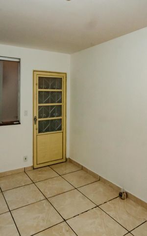 Casa de condomínio à venda com 99m², 2 quartos e 1 vagaSala
