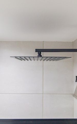 Apartamento à venda com 57m², 2 quartos e 1 vaga Apartamento à venda com 57m², 2 quartos e 1 vagaDetalhe Banheiro - Social