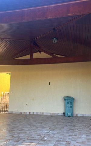 Casa de condomínio à venda com 293m², 3 quartos e 4 vagasÁrea externa