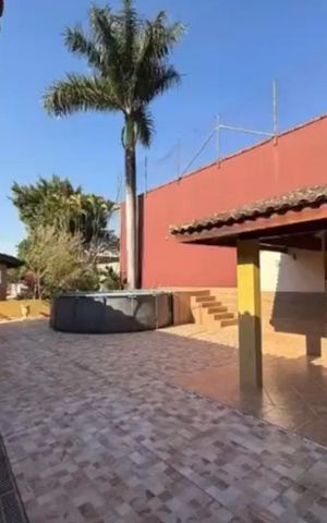 Casa de condomínio à venda com 293m², 3 quartos e 4 vagasÁrea externa
