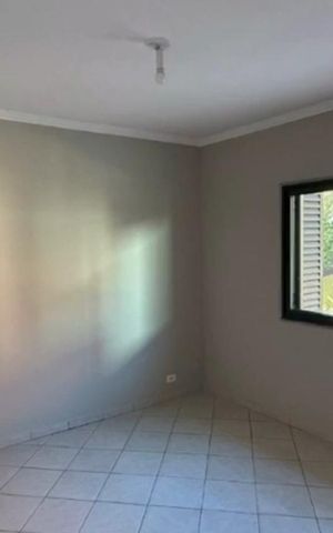 Casa de condomínio à venda com 293m², 3 quartos e 4 vagasQuarto 