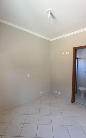 Casa de condomínio à venda com 293m², 3 quartos e 4 vagasQuarto