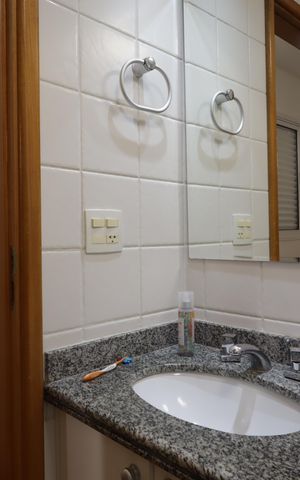 Apartamento à venda com 78m², 3 quartos e 2 vagasBanheiro da Suíte