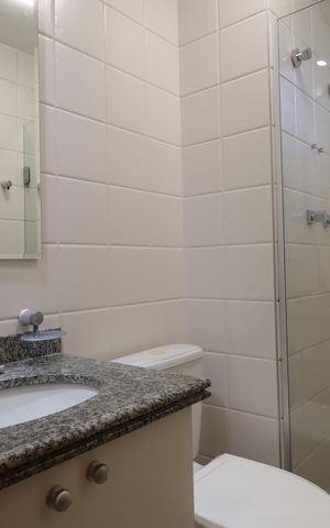 Apartamento à venda com 78m², 3 quartos e 2 vagasBanheiro da Suíte