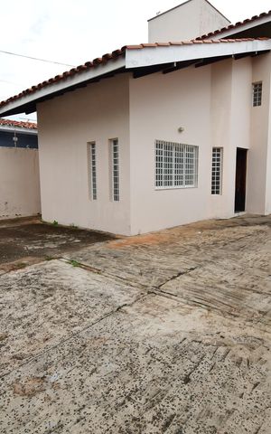 Casa à venda com 284m², 3 quartos e 5 vagasGaragem
