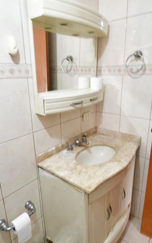 Casa à venda com 284m², 3 quartos e 5 vagasBanheiro