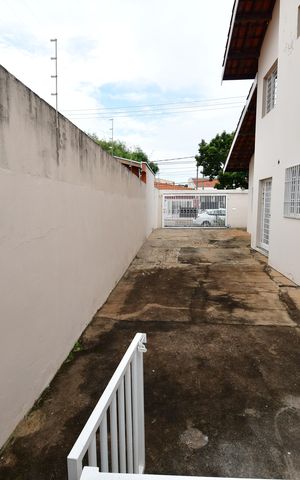 Casa à venda com 284m², 3 quartos e 5 vagasGaragem