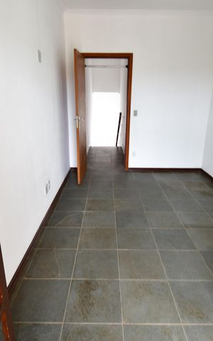 Casa à venda com 284m², 3 quartos e 5 vagasQuarto 2