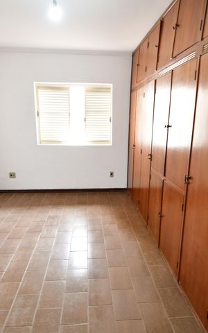 Casa à venda com 284m², 3 quartos e 5 vagasQuarto 1