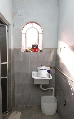 Casa à venda com 360m², 3 quartos e 4 vagasBanheiro 2