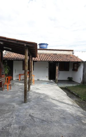 Casa à venda com 360m², 3 quartos e 4 vagasGaragem