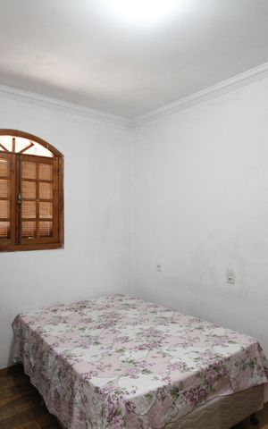 Casa à venda com 360m², 3 quartos e 4 vagasQuarto 