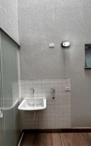 Apartamento para alugar com 48m², 2 quartos e 1 vaga Apartamento para alugar com 48m², 2 quartos e 1 vagaÁrea de Serviço