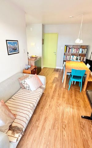 Apartamento à venda com 50m², 2 quartos e 1 vaga Apartamento à venda com 50m², 2 quartos e 1 vagaSala