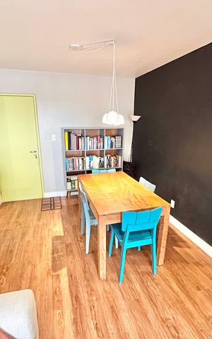 Apartamento à venda com 50m², 2 quartos e 1 vaga Apartamento à venda com 50m², 2 quartos e 1 vagaSala