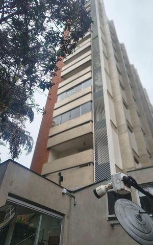 Apartamento à venda com 179m², 3 quartos e 2 vagas