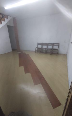 Casa para alugar com 150m², 3 quartos e 2 vagas Casa para alugar com 150m², 3 quartos e 2 vagasSala