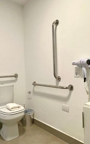 Studio à venda com 25m², 1 quarto e sem vaga Studio à venda com 25m², 1 quarto e sem vagaBanheiro