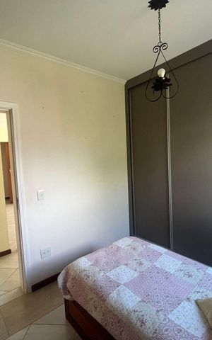 Casa de condomínio à venda com 278m², 4 quartos e 4 vagas