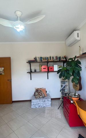 Casa de condomínio à venda com 278m², 4 quartos e 4 vagas