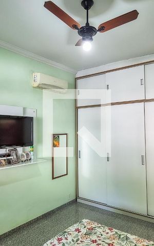 Casa à venda com 315m², 3 quartos e 3 vagas